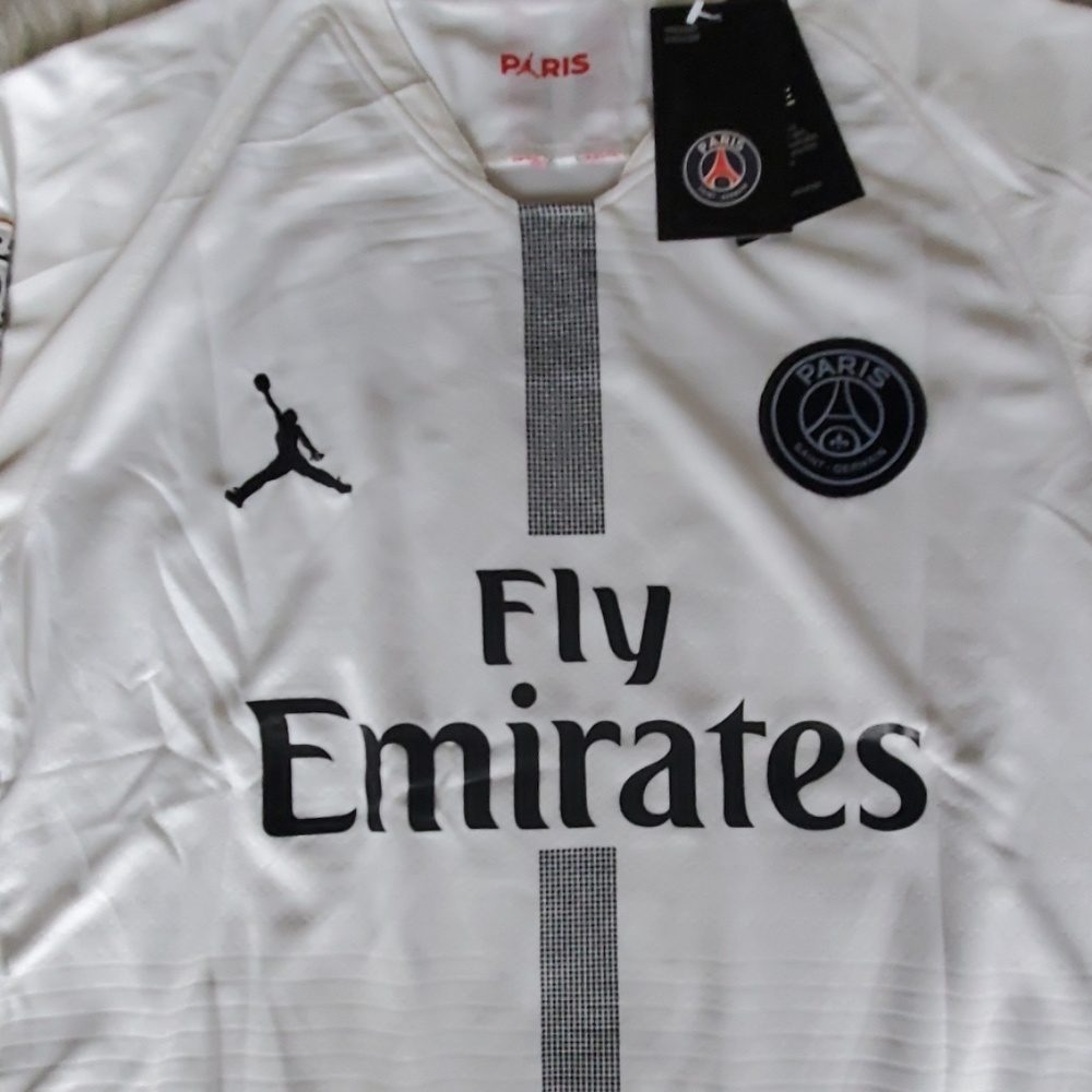 🖤 PSG Mbappe Long Sleeve Jersey 🖤 - Picture 2 of 4